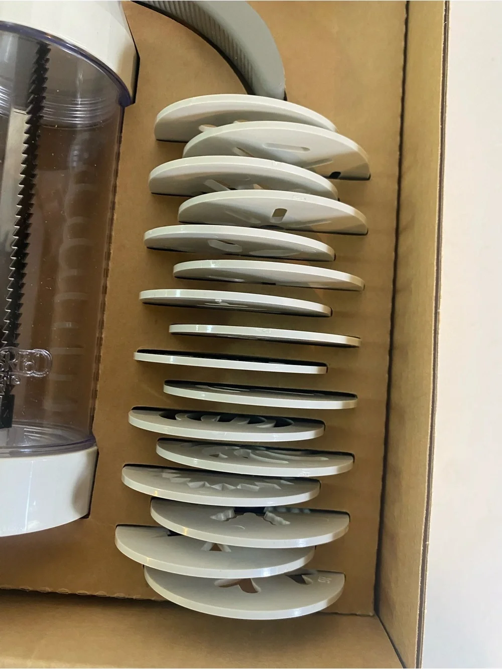 NIB Pampered Chef Spritz Cookie Press (Model 1525)